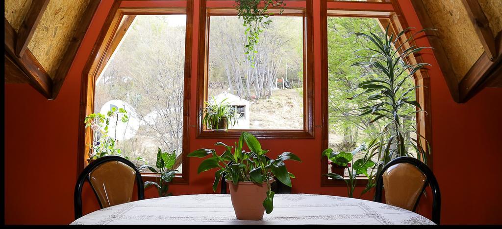 אושואיה Mirador Del Beagle Hosteria מראה חיצוני תמונה