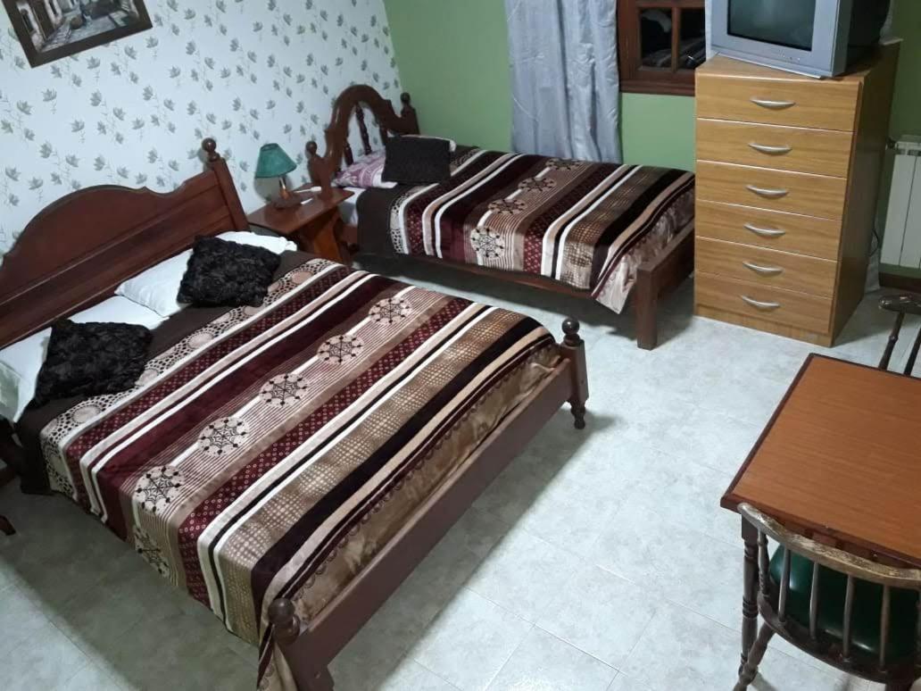 אושואיה Mirador Del Beagle Hosteria מראה חיצוני תמונה